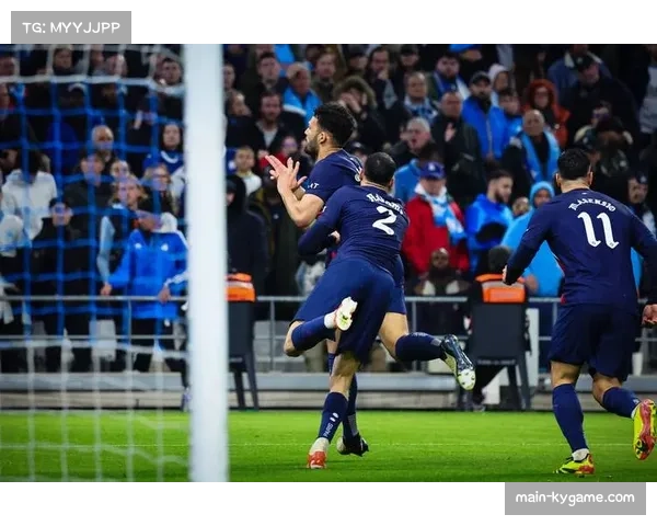 巴黎圣日耳曼青春风暴平均24岁 替补深度不足制约卫冕