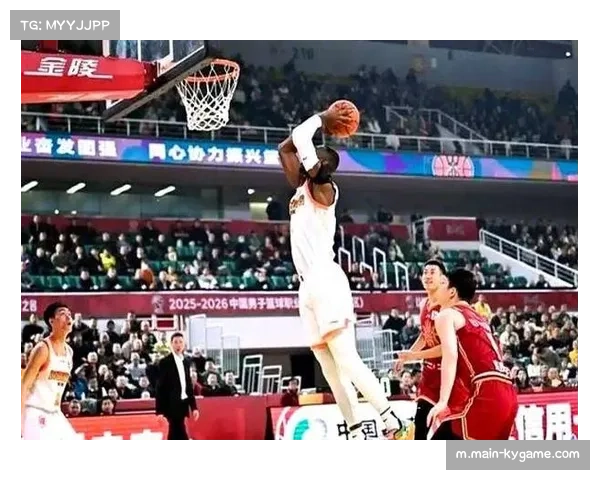 辽宁三分防守调整：下半场加强对迪亚洛外线压迫